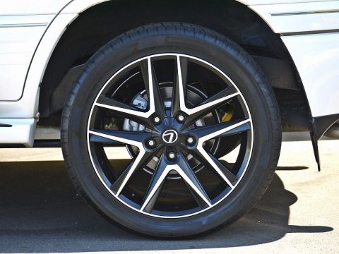 ランクル100　VX-LTD　中期モデル　エアロコンプリート　7